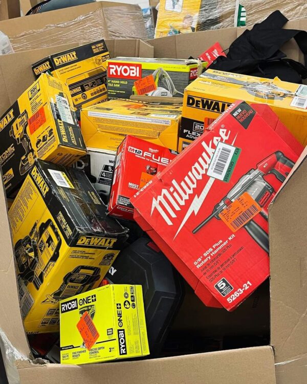POWER TOOLS PALLETS 6 POWER TOOLS PALLETS